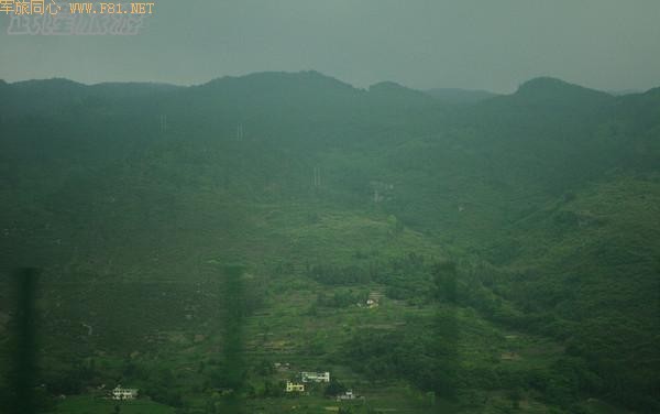 �������������~