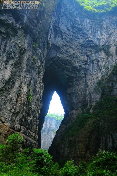 �������������~