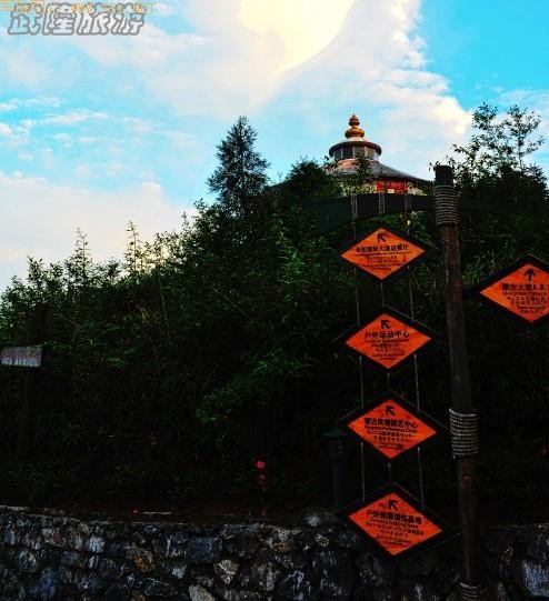 ������Ů��