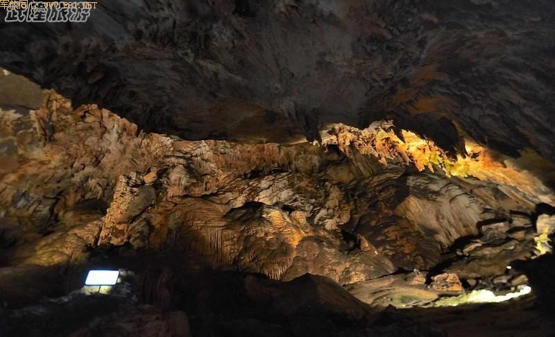 ���е���¡