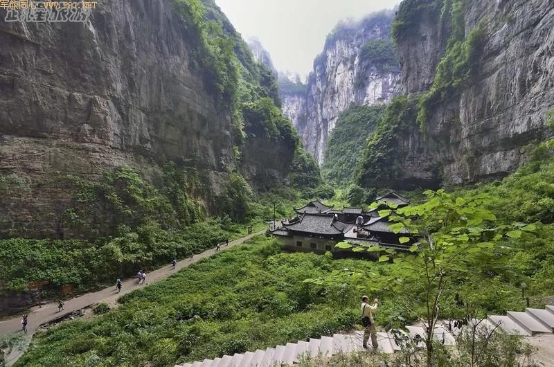 ���е���¡