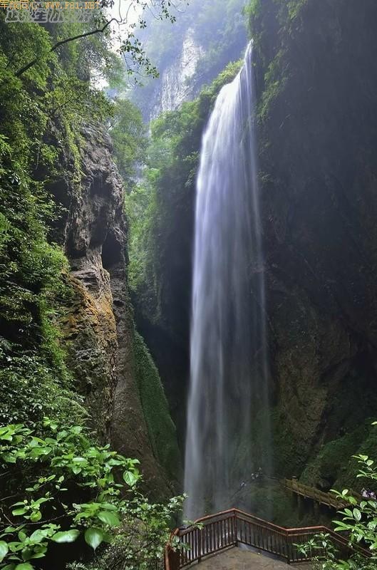 ���е���¡