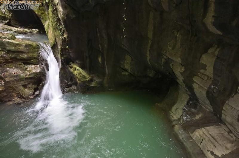 ���е���¡