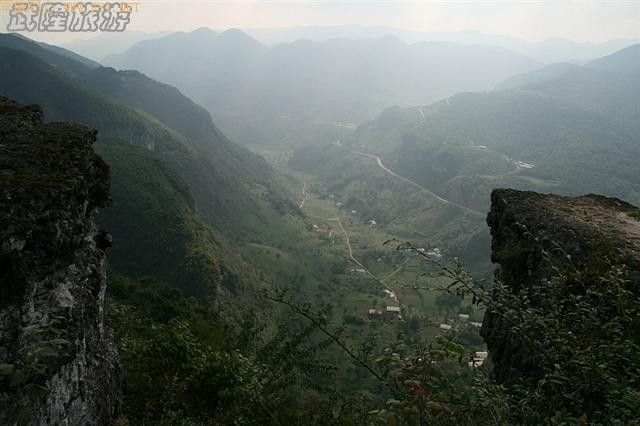 ��Ůɽ-----ʨ���ҡ���Ůʯ