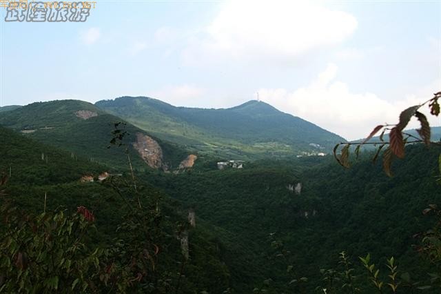 ��Ůɽ-----ʨ���ҡ���Ůʯ