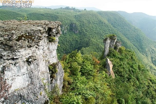 ��Ůɽ-----ʨ���ҡ���Ůʯ