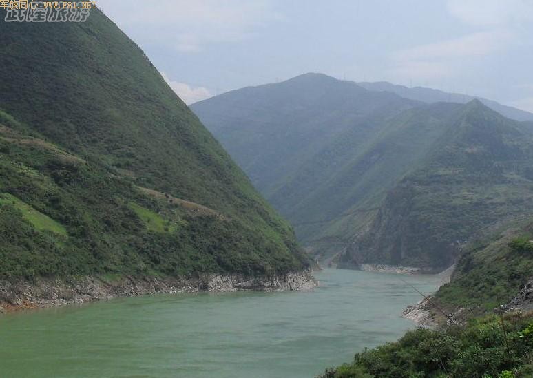 ǧ��ɽˮ�𺳵��ڽ�����