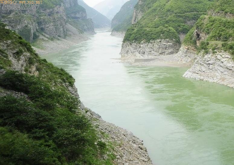 ǧ��ɽˮ�𺳵��ڽ�����