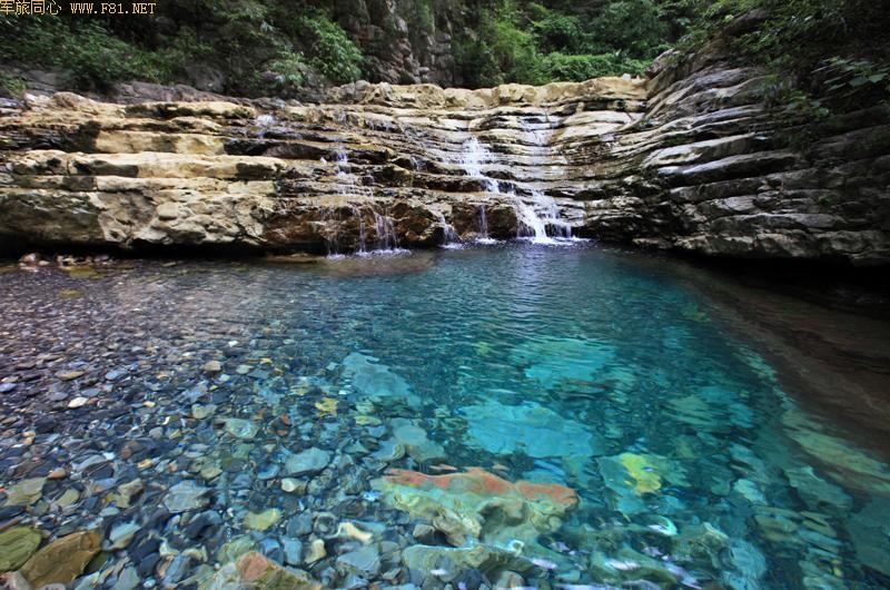 ��ɽ�������СϪ