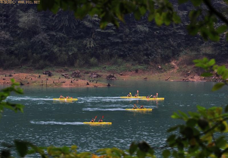  ����ɽ�ػ����˶�����������������ͼƬ