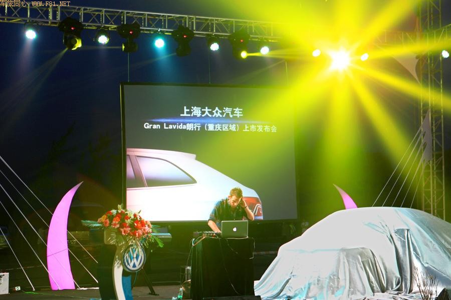 ��Ůɽ�������ֿ�ҹ