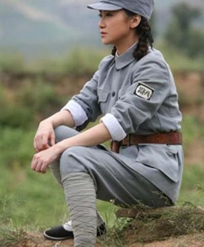 缓解小腿肚胀痛妙招——打绑腿